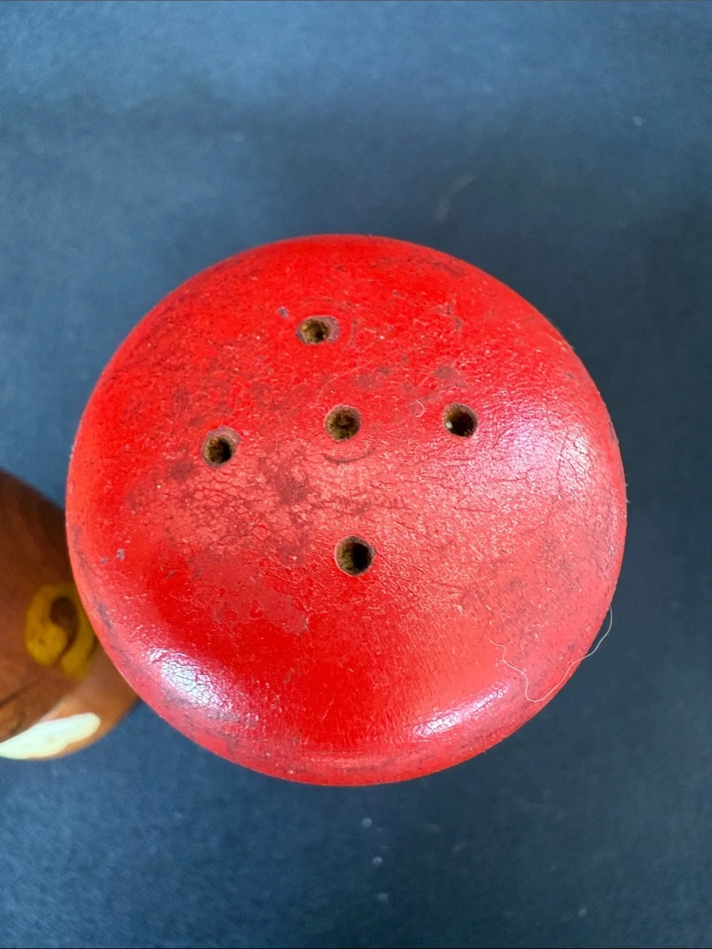 Vintage-Inspired Red Pepper and Cream Salt Wood Shakers Set made in Japan